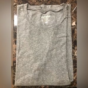Old Navy Perfect T-shirt XL